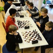 Wettkampfklasse III – Carl-von-Ossietzky-Gymnasium Bonn gegen St. Ursula Brühl 2:2